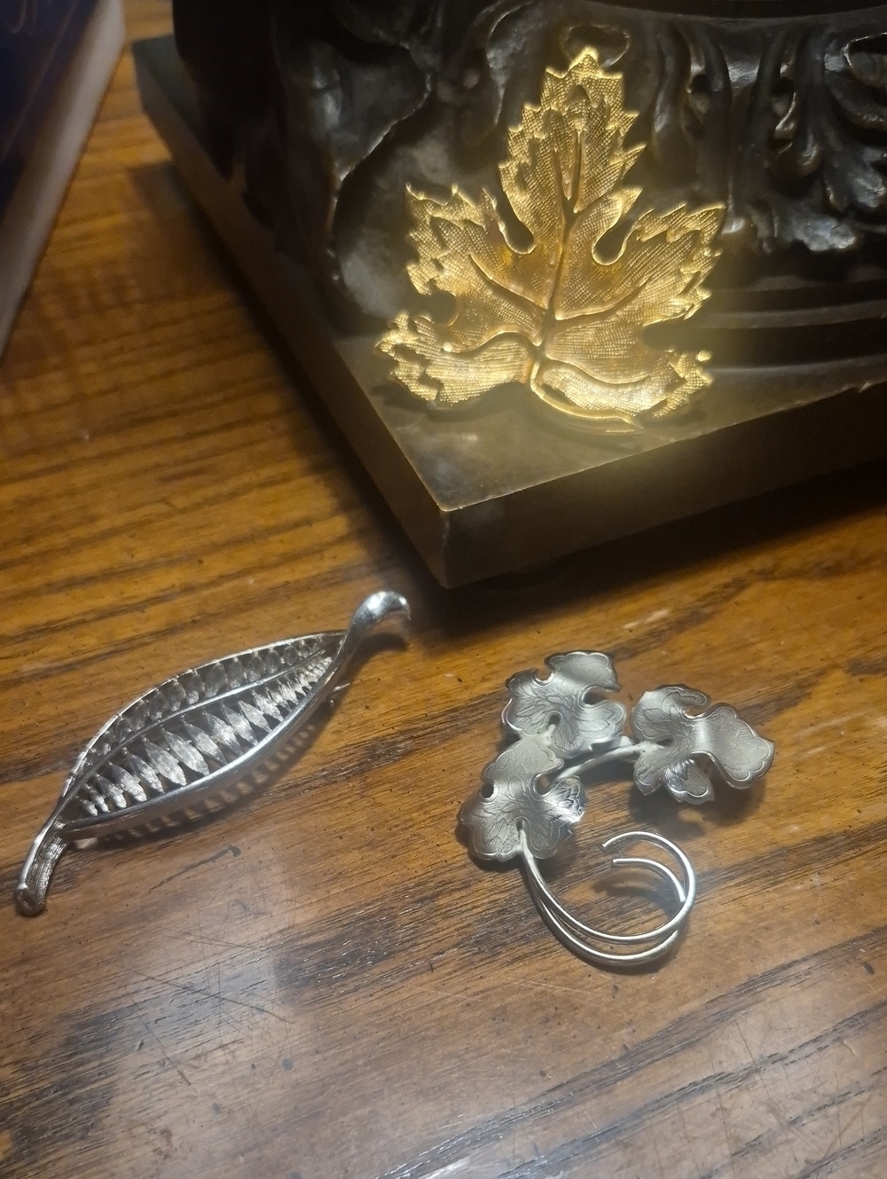 Vintage Leaf Fall Brooch Bundle